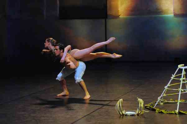 Dance dance dance